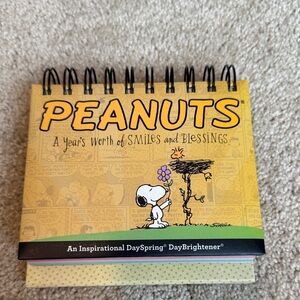 Peanuts Inspirational DayBrightener Calendar - Yellow